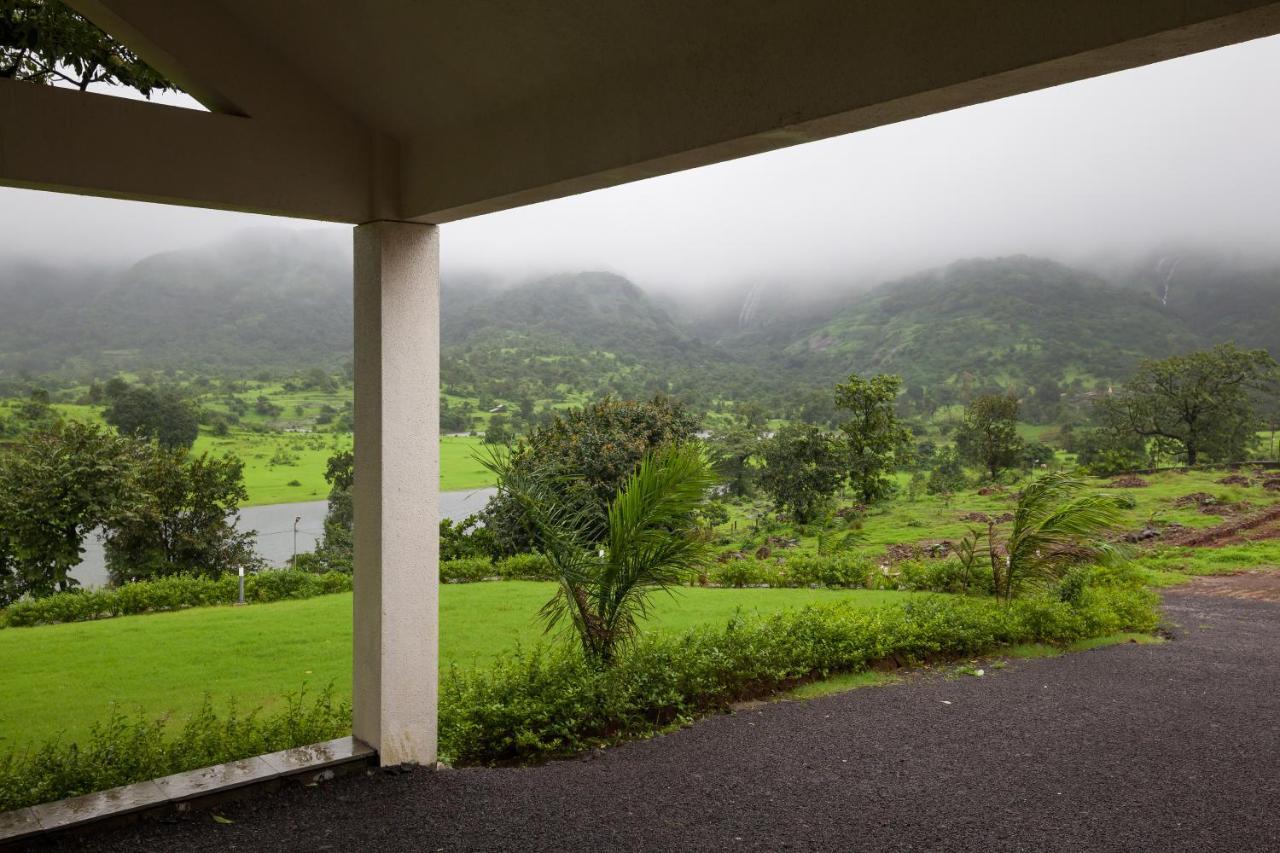 Stayvista'S Shivom Villa 12 - A Serene Escape With Views Of The Valley And Lake Lonavala Εξωτερικό φωτογραφία